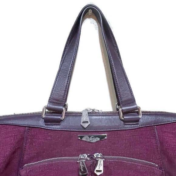 KIPLINGER KAEON TRIUMPHANT TRAVEL BAG. VEAGAN LEATHER TRIM. CROSSBODY STRAP. - Picture 9 of 14